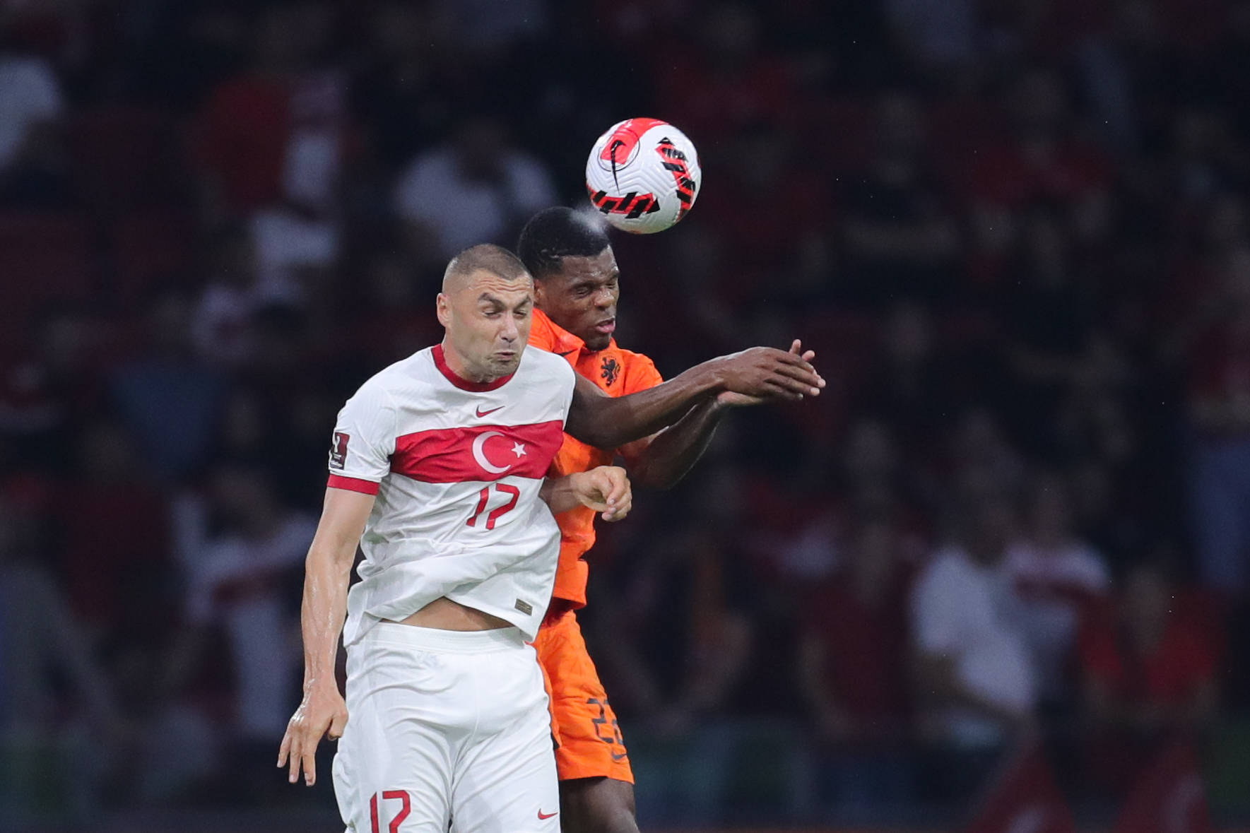 开云中国-荷兰对土耳其足球比赛