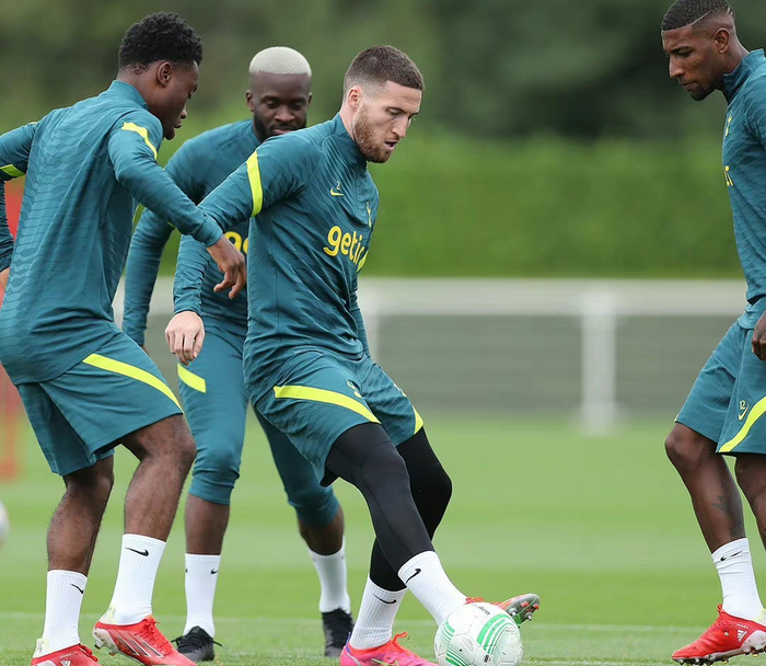 开云在线登陆入口-持续发扬在比赛中展现的团结协作精神